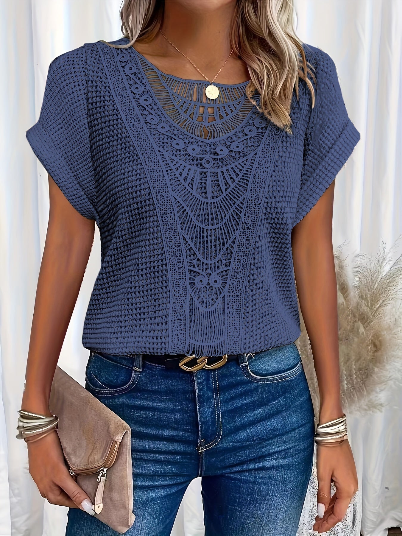 Variant image for Anna Damenbluse – Trendige Bluse für Damen, Schmeichelhafte Passform, Vielseitig Einsetzbar, Perfekt für Alltag und besondere Anlässe-16