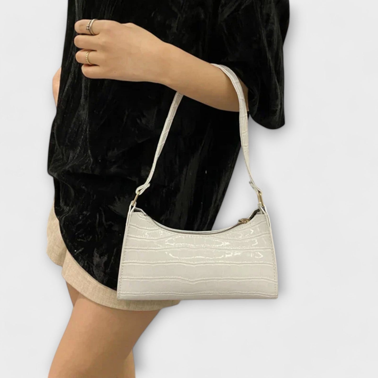 Léora Handtasche Damen Schwarz – Elegante Ledertasche für Jeden Anlass, Geräumig und Vielseitig-4