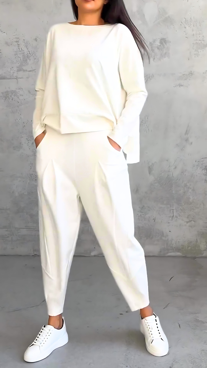 Variant image for Anna's Stilvolles Damen Outfit – Elegantes Komplettes Outfit Für Jede Jahreszeit-1