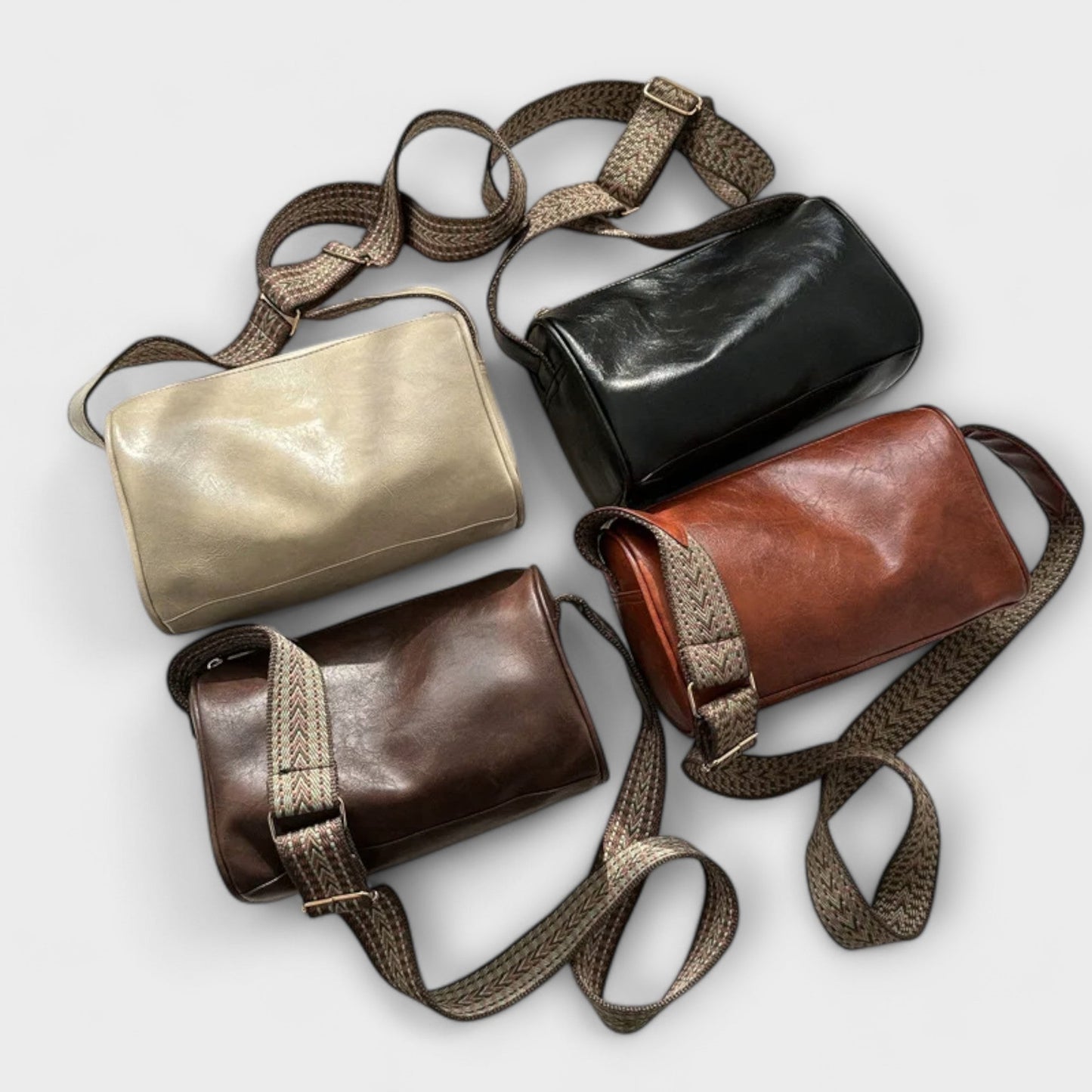 Léora - Vintage Umhängetasche Damen - Geräumige Crossbody Bag für Alltag & Freizeit - Zeitloses Design in Schwarz/Braun-4