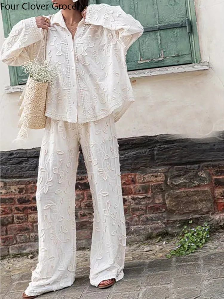 Anna's Elegante Damenmode: Hosen Mit Stickerei & Langärmelige Bluse für Stilbewusste Frauen-6