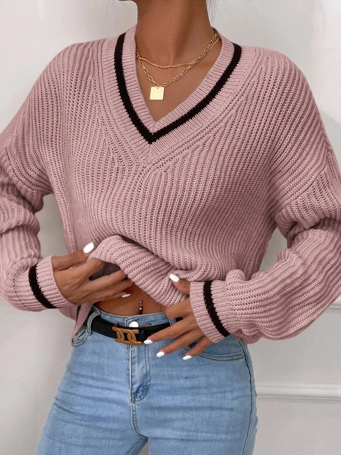 Emma Damenpullover | Übergroßer Französischer Strickpullover mit Tiefem V-Ausschnitt und Waffelstoff – Zeitloser Chic für Jeden Anlass-4